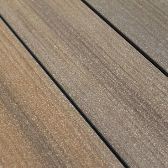Megawood Signum Massiv Muskat Oberfläche